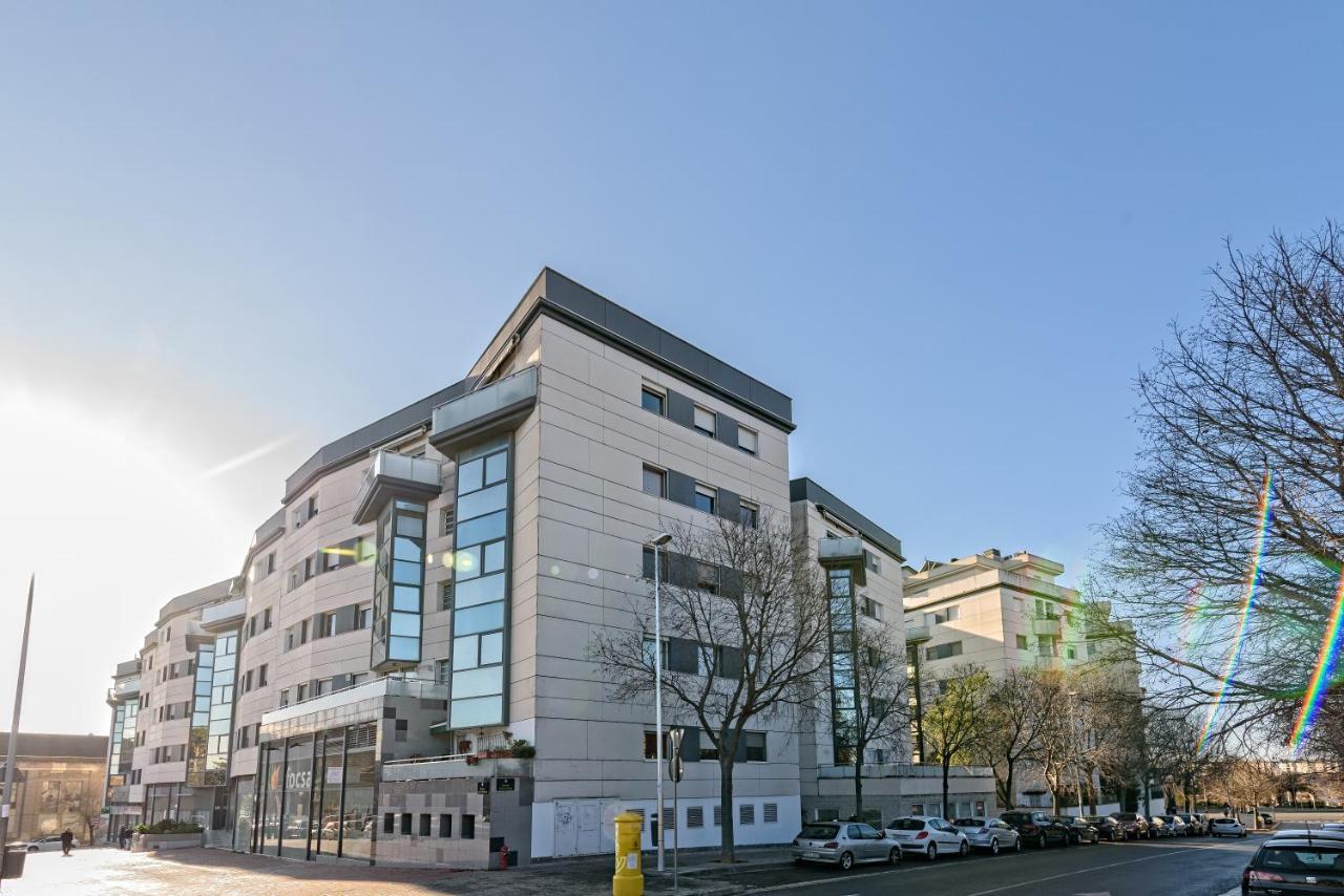 Calido Apartamento Con Piscina En Barcelona Ripollet Εξωτερικό φωτογραφία